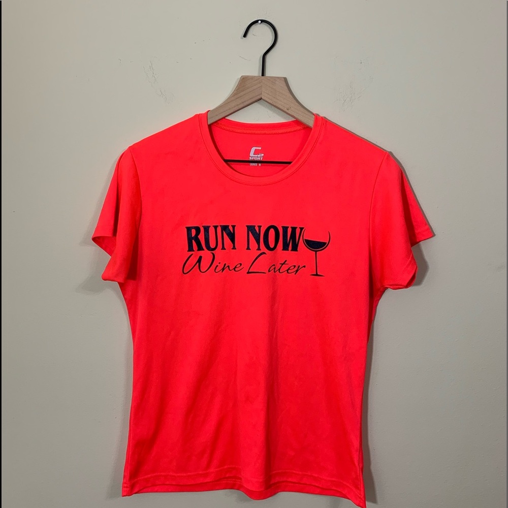 Run Now Wine Later Tech Tee NWOT - Picture 3 of 15